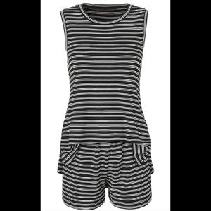 Cabi Playa play suit XL